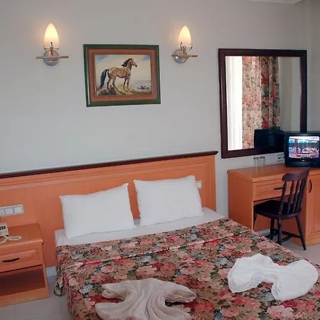 Best Beach Hotel מלון